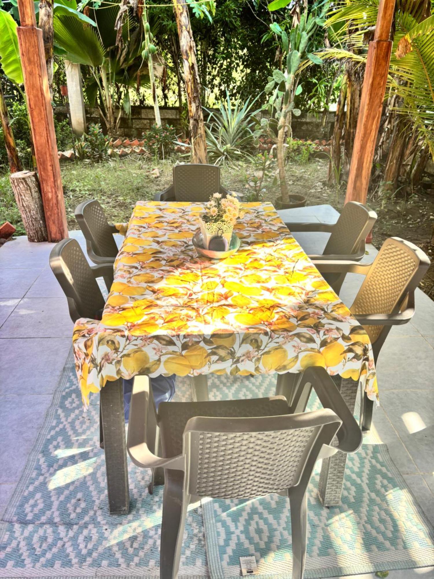 Casa Platanales
